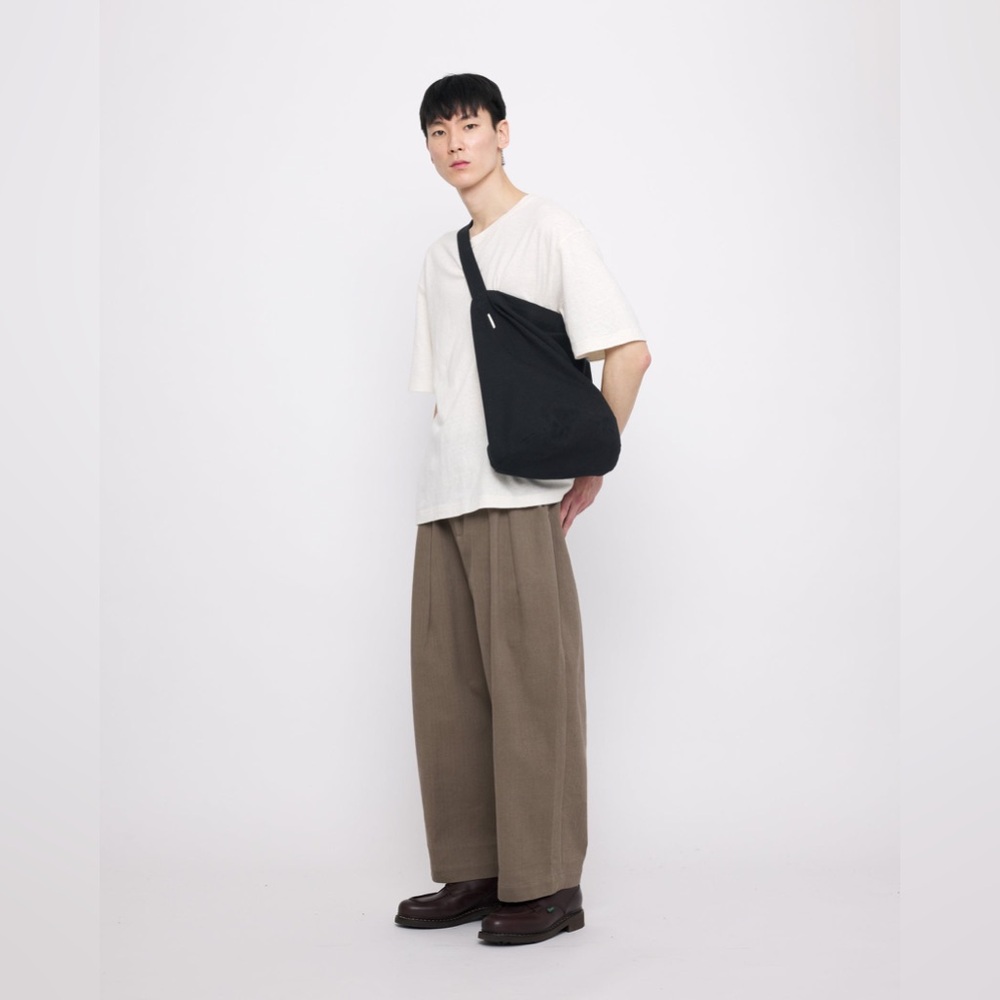 7115 by Szeki - CLASSIC 7115 CARRY-ALL BAG - BLACK - $30